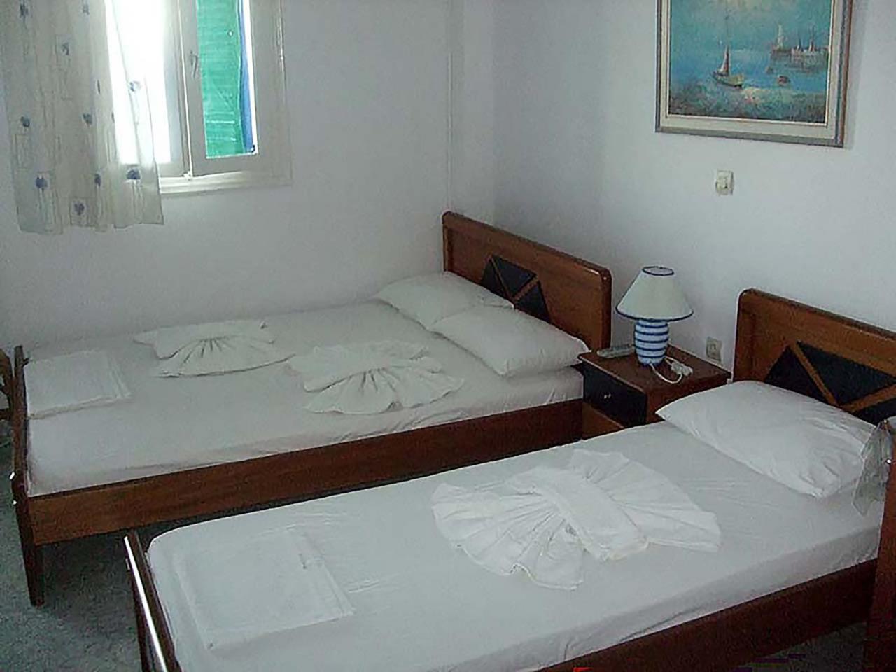 Oneiro Rooms Kythnos Kanala Bilik gambar