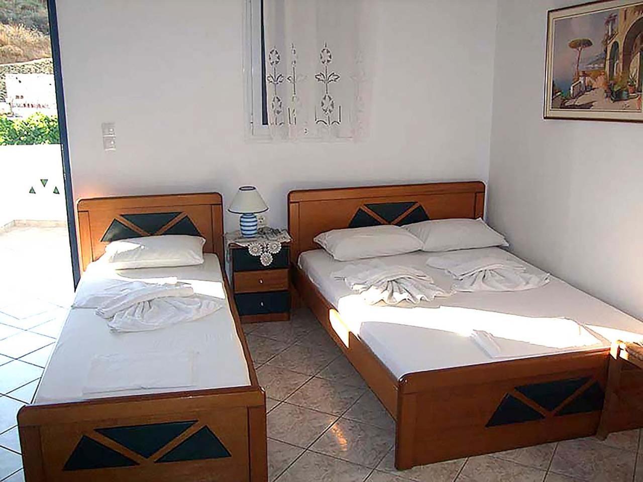 Oneiro Rooms Kythnos Kanala Bilik gambar